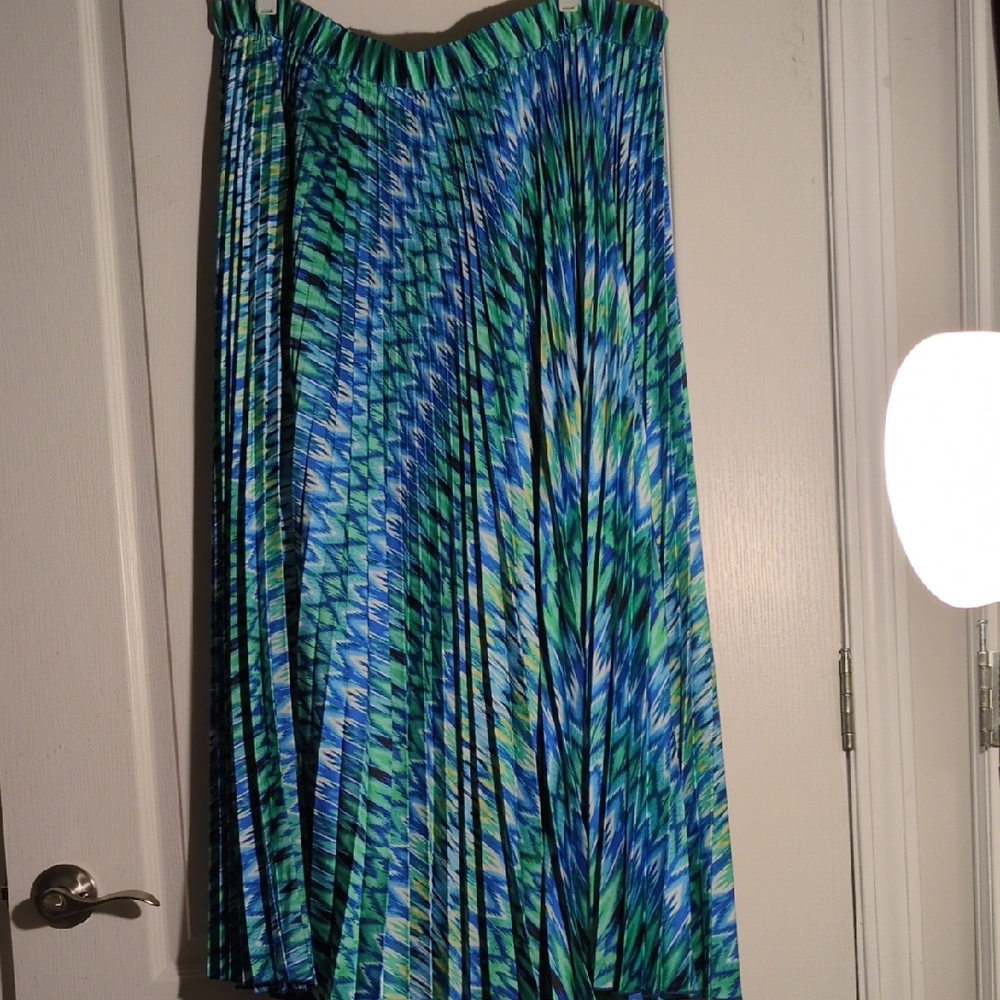 Chico's Blue and Green Patterned Maxi Skirt NWT